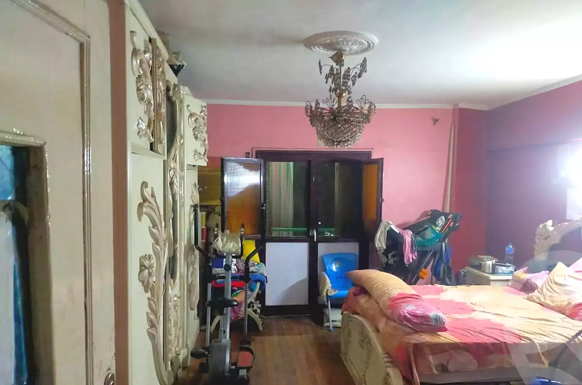 https://aqarmap.com.eg/ar/listing/7218774-for-sale-cairo-shoubra-corniche-el-nile-st