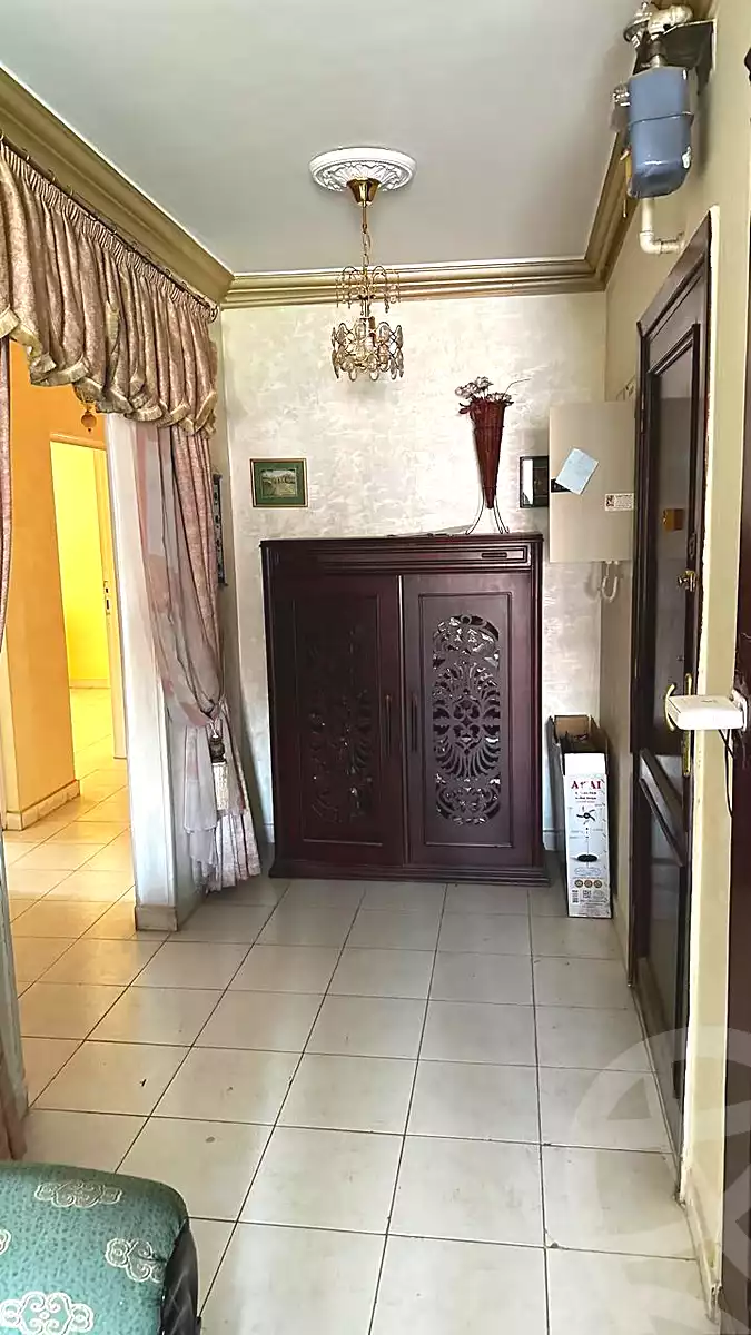 https://aqarmap.com.eg/ar/listing/7219298-for-sale-cairo-new-cairo-lrhb-city-phase-1-ahmed-rami-st