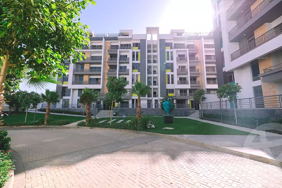 https://aqarmap.com.eg/ar/listing/7219349-for-sale-cairo-new-cairo-compounds-the-icon-gardens-compound-style-home