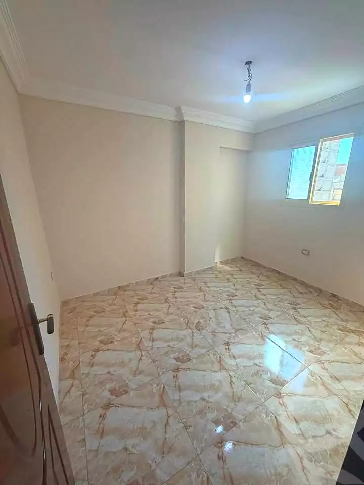 https://aqarmap.com.eg/ar/listing/7219393-for-sale-alexandria-lsywf-el-falki