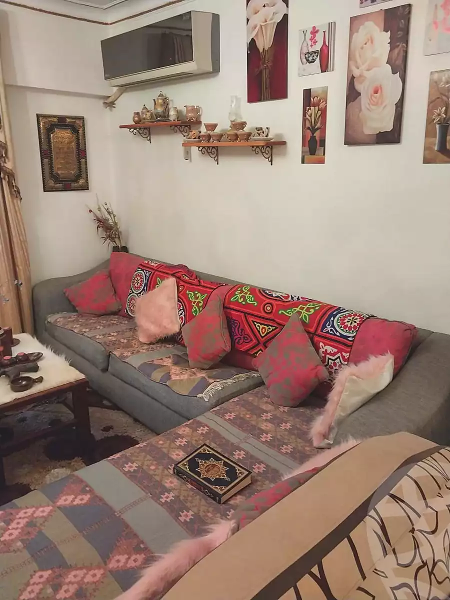 https://aqarmap.com.eg/ar/listing/7219583-for-sale-cairo-6th-of-october-el-ahyaa-neighborhood-7th-mecca-el-mokarrama-st