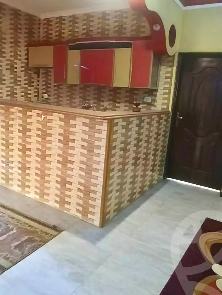 https://aqarmap.com.eg/ar/listing/7219731-for-sale-cairo-helwan-kwrnysh-hlwn