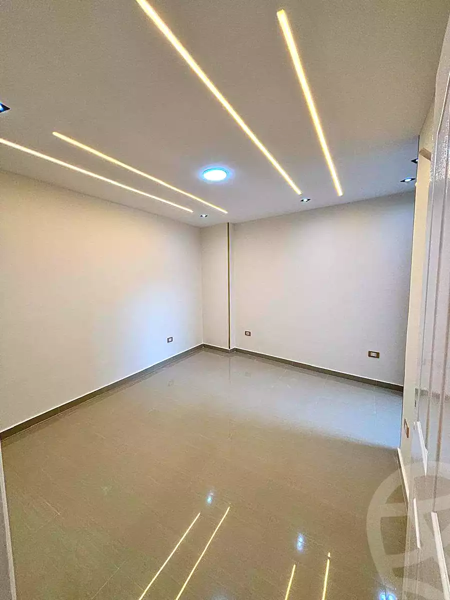 https://aqarmap.com.eg/ar/listing/7219774-for-sale-alexandria-sydy-bshr-sydy-bshr-bhry-shr-mhmwd-l-yswy