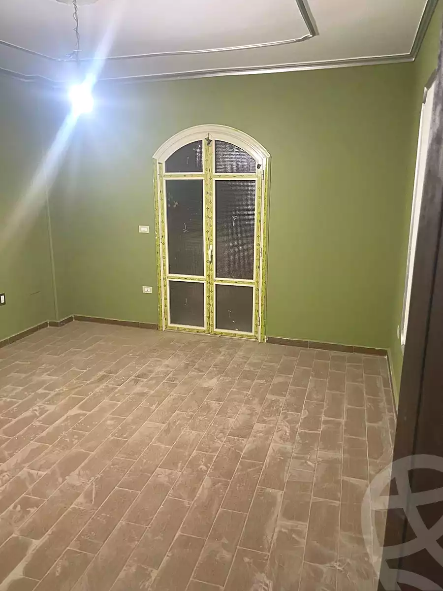 https://aqarmap.com.eg/ar/listing/7219778-for-sale-cairo-6th-of-october-el-ahyaa-neighborhood-3rd-al-hay-al-thalith-st