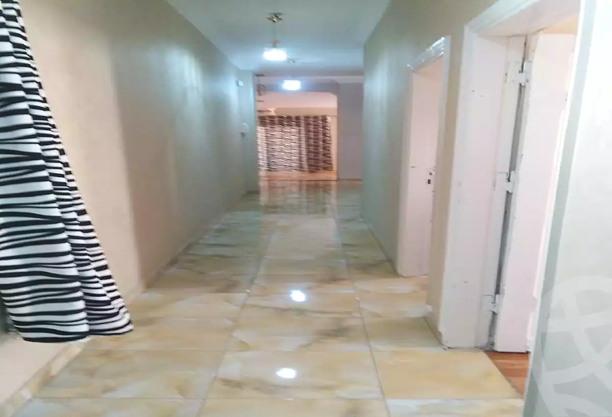 https://aqarmap.com.eg/ar/listing/7219830-for-sale-cairo-new-cairo-el-narges-el-narges-omarat-mohamed-sabry-abu-alam-st