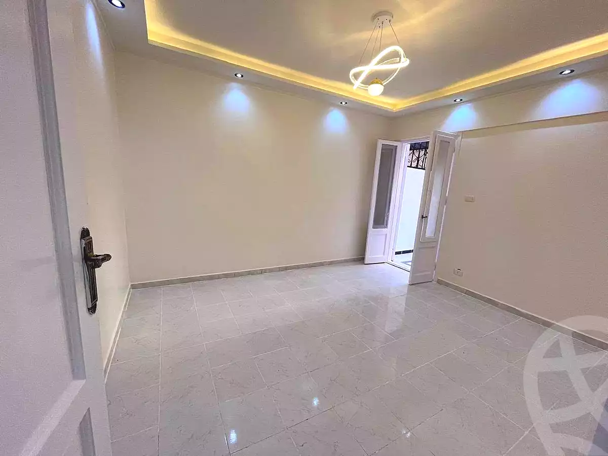 https://aqarmap.com.eg/en/listing/7219841-for-sale-alexandria-al-agamy-shataa-el-nakheel