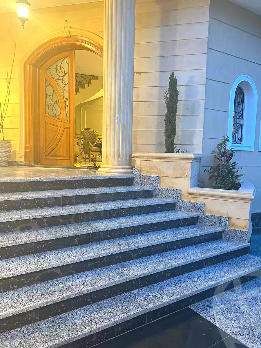 https://aqarmap.com.eg/ar/listing/7219908-for-sale-cairo-6th-of-october-garb-someed-neighborhood-5th