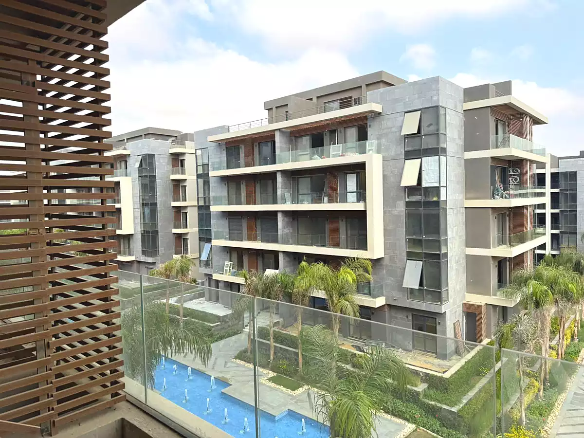 https://aqarmap.com.eg/en/listing/7220104-for-sale-cairo-new-cairo-compounds-el-patio-vida-compound-la-vista