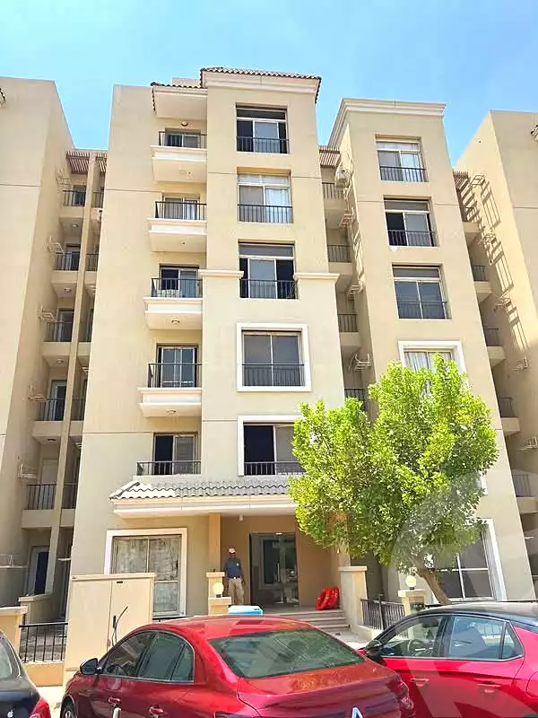 https://aqarmap.com.eg/ar/listing/7220037-for-sale-cairo-new-cairo-compounds-sarai-club-views-sarai-compound