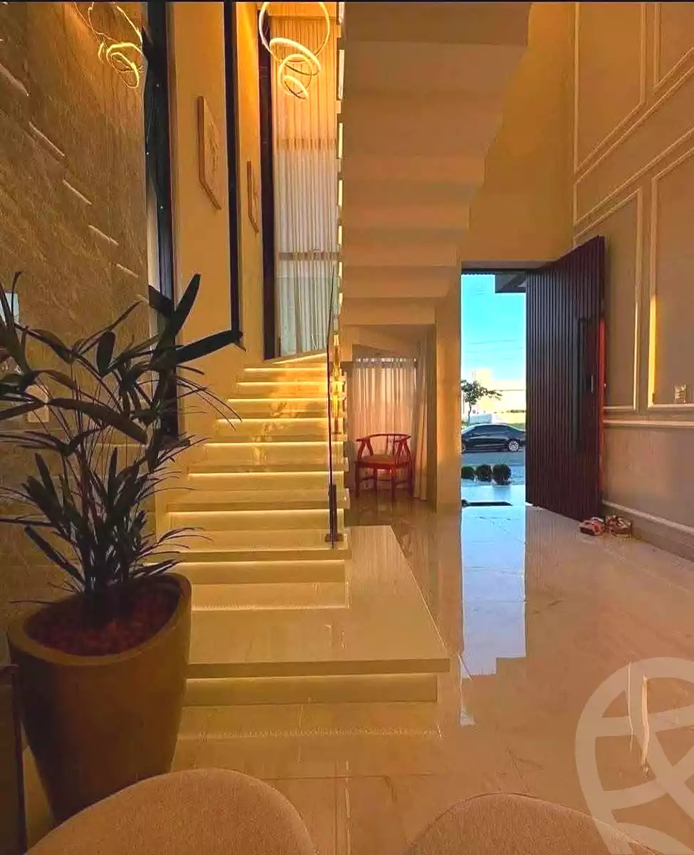 https://aqarmap.com.eg/ar/listing/7220080-for-sale-cairo-new-cairo-compounds-sarai-club-views-sarai-compound