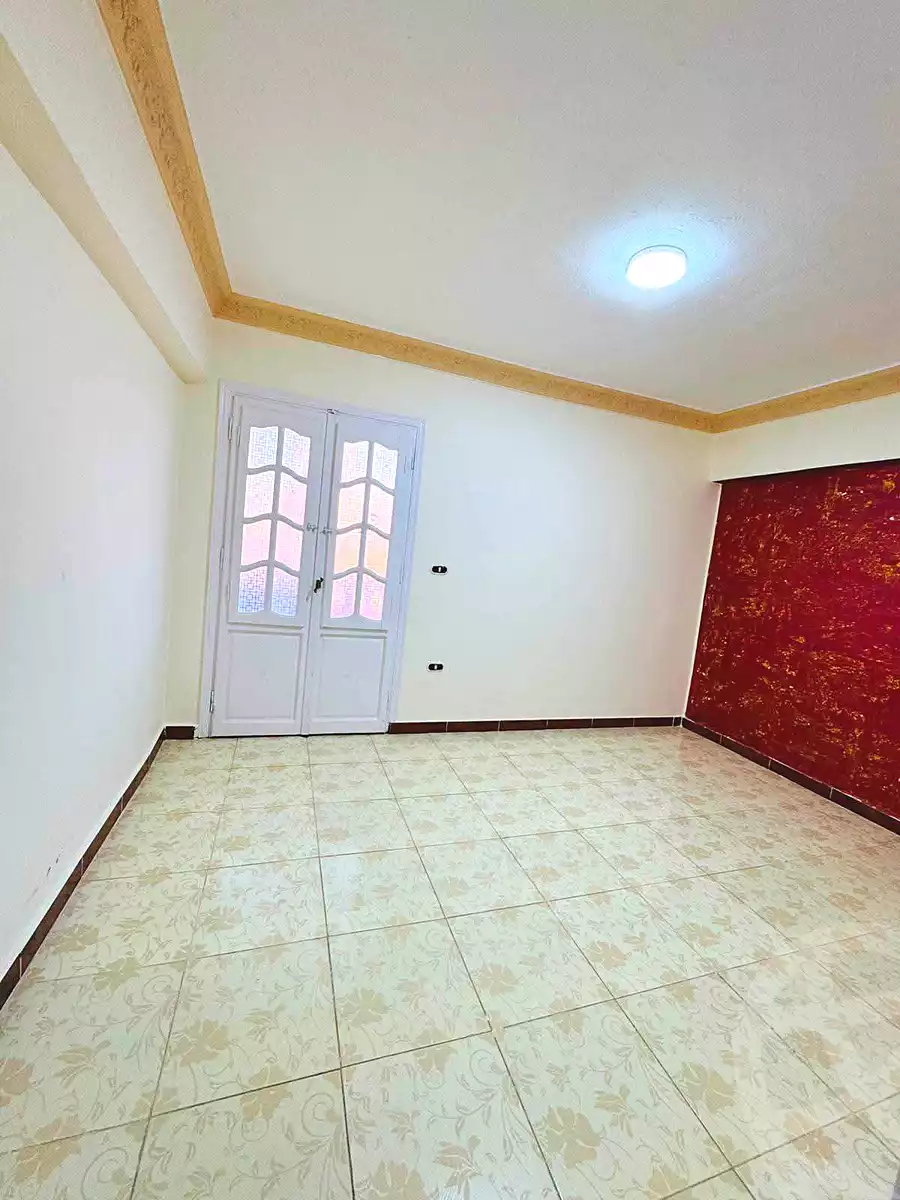 https://aqarmap.com.eg/ar/listing/7220434-for-sale-alexandria-al-agamy-shataa-el-nakheel
