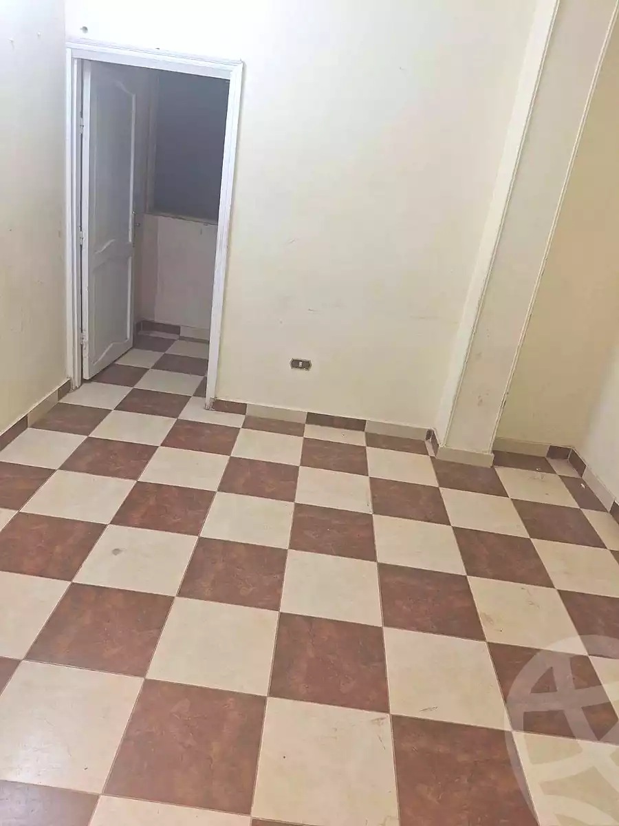 https://aqarmap.com.eg/ar/listing/7220659-for-sale-cairo-shoubra-el-sahel-mamal-al-alaban-st
