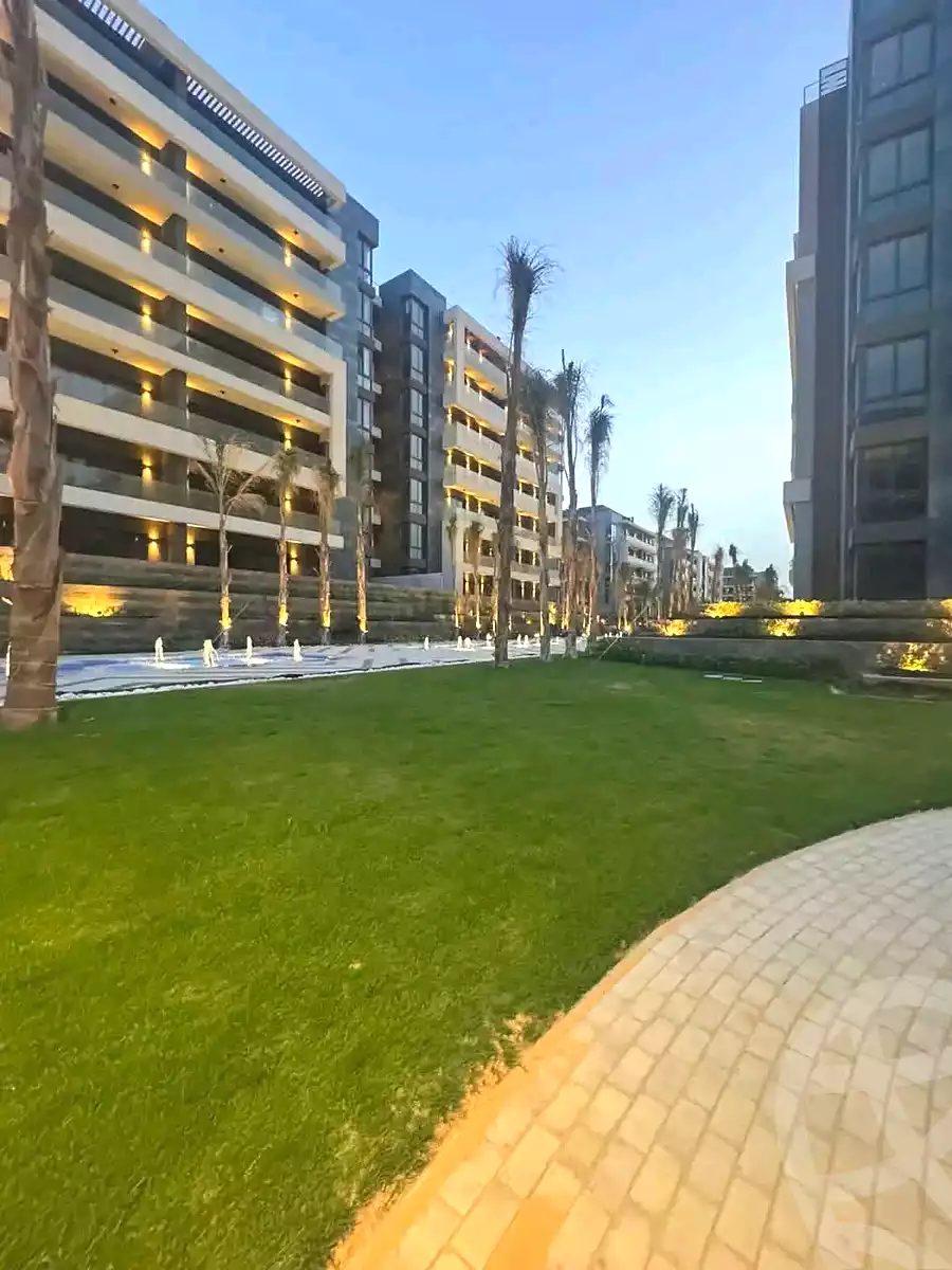 https://aqarmap.com.eg/en/listing/7220690-for-sale-cairo-new-cairo-compounds-el-patio-vida-compound-la-vista