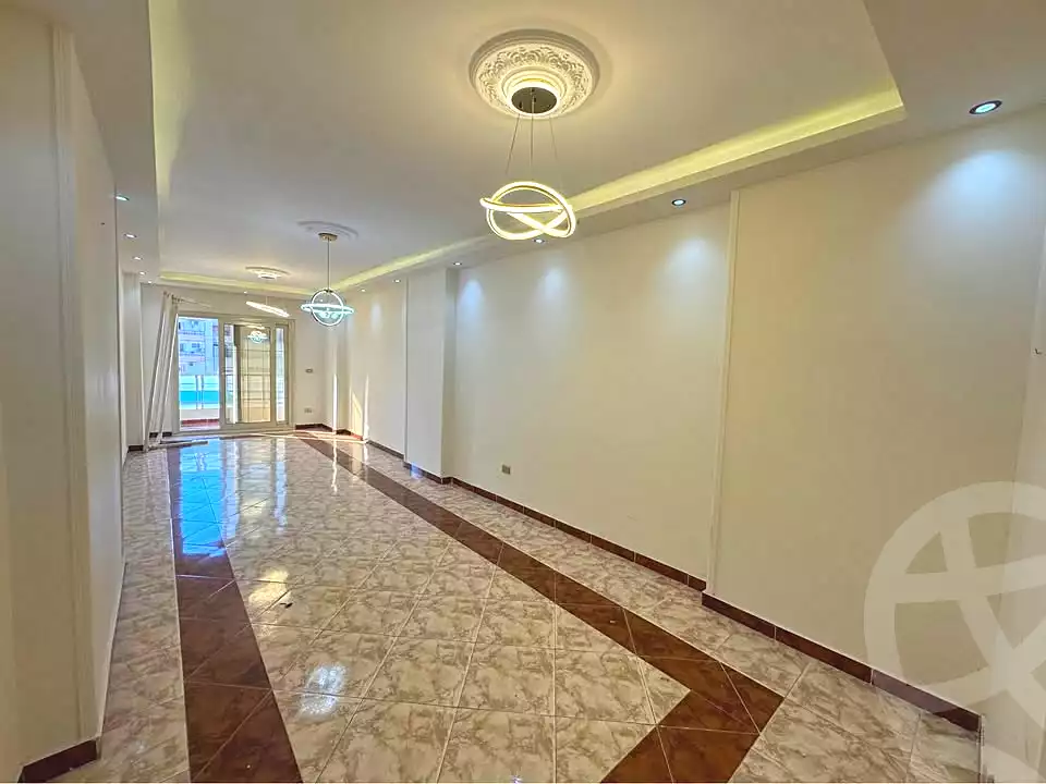 https://aqarmap.com.eg/ar/listing/7220877-for-sale-alexandria-miami-el-sebaey-st