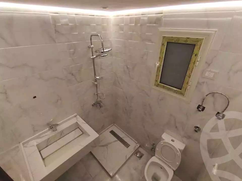 https://aqarmap.com.eg/en/listing/7220900-for-rent-alexandria-moharram-bey