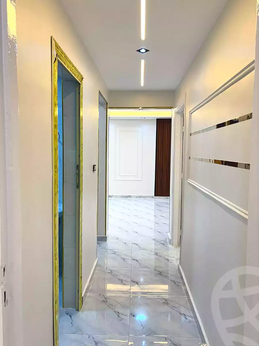 https://aqarmap.com.eg/ar/listing/7220935-for-sale-alexandria-miami-el-sebaey-st