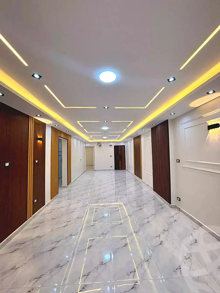 https://aqarmap.com.eg/ar/listing/7220935-for-sale-alexandria-miami-el-sebaey-st