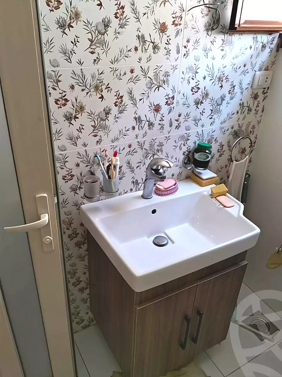 https://aqarmap.com.eg/ar/listing/7220961-for-sale-alexandria-al-agamy-lbytsh-ibrahim-othman-st