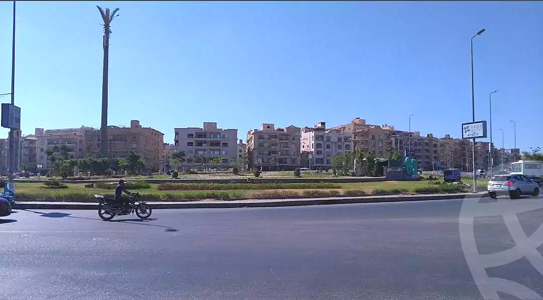 https://aqarmap.com.eg/ar/listing/7221050-for-sale-cairo-new-cairo-el-narges-el-narges-omarat-ahmed-lotfy-el-sayed-st