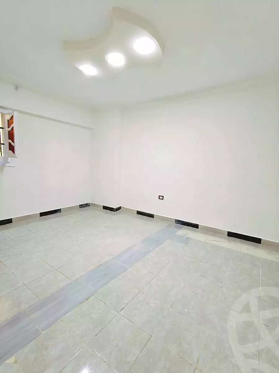 https://aqarmap.com.eg/ar/listing/7221060-for-sale-alexandria-al-agamy-shataa-el-nakheel