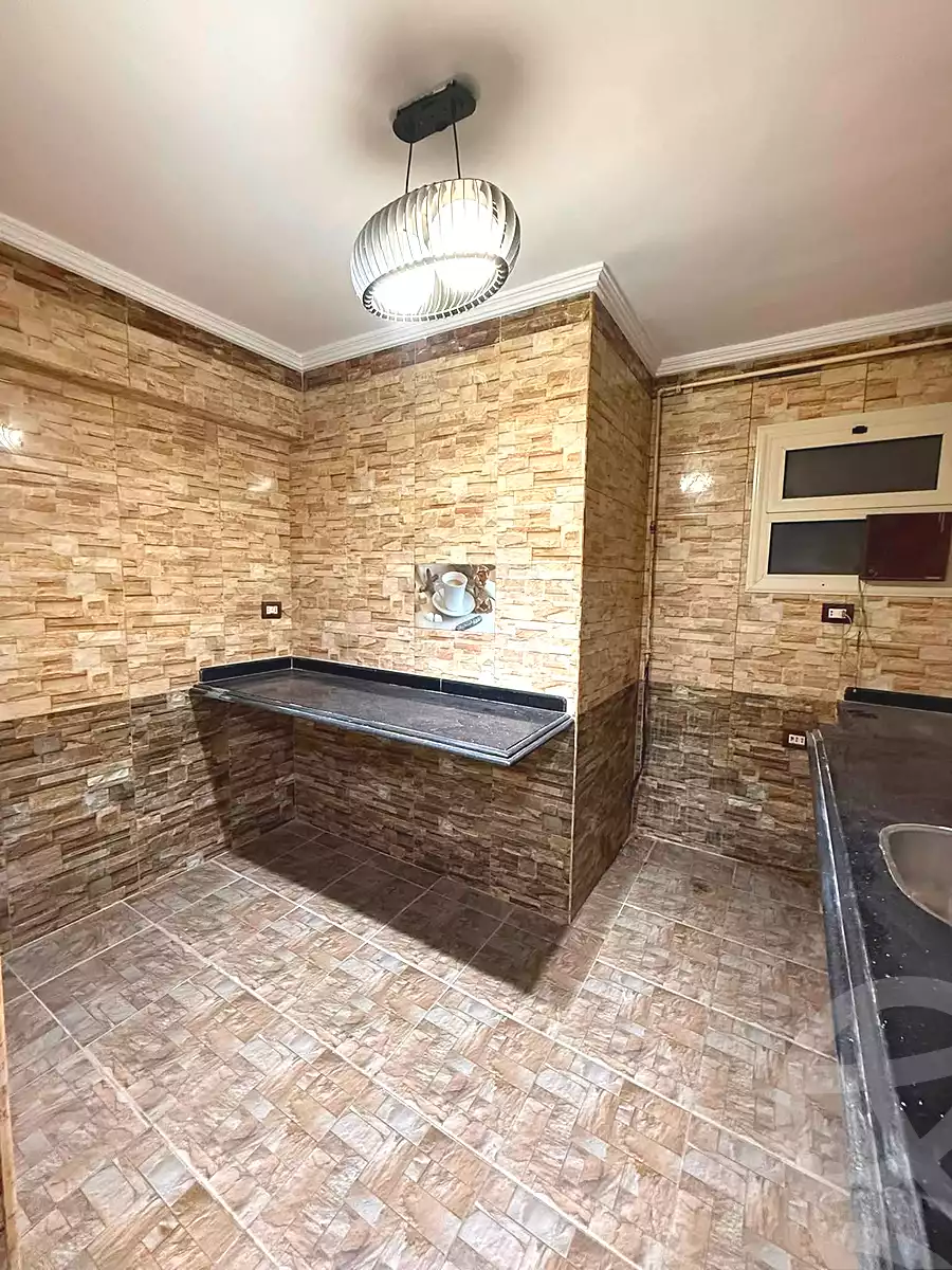 https://aqarmap.com.eg/en/listing/7221068-for-sale-alexandria-el-mandara-shr-jml-bd-lnsr
