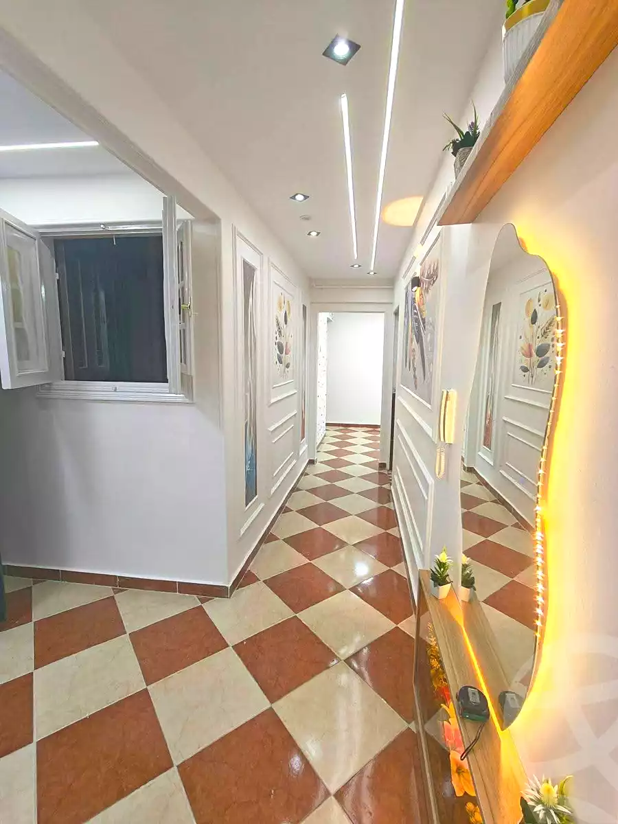 https://aqarmap.com.eg/ar/listing/7221099-for-sale-alexandria-sydy-bshr-sydy-bshr-bhry-gamal-abd-el-nasir-st