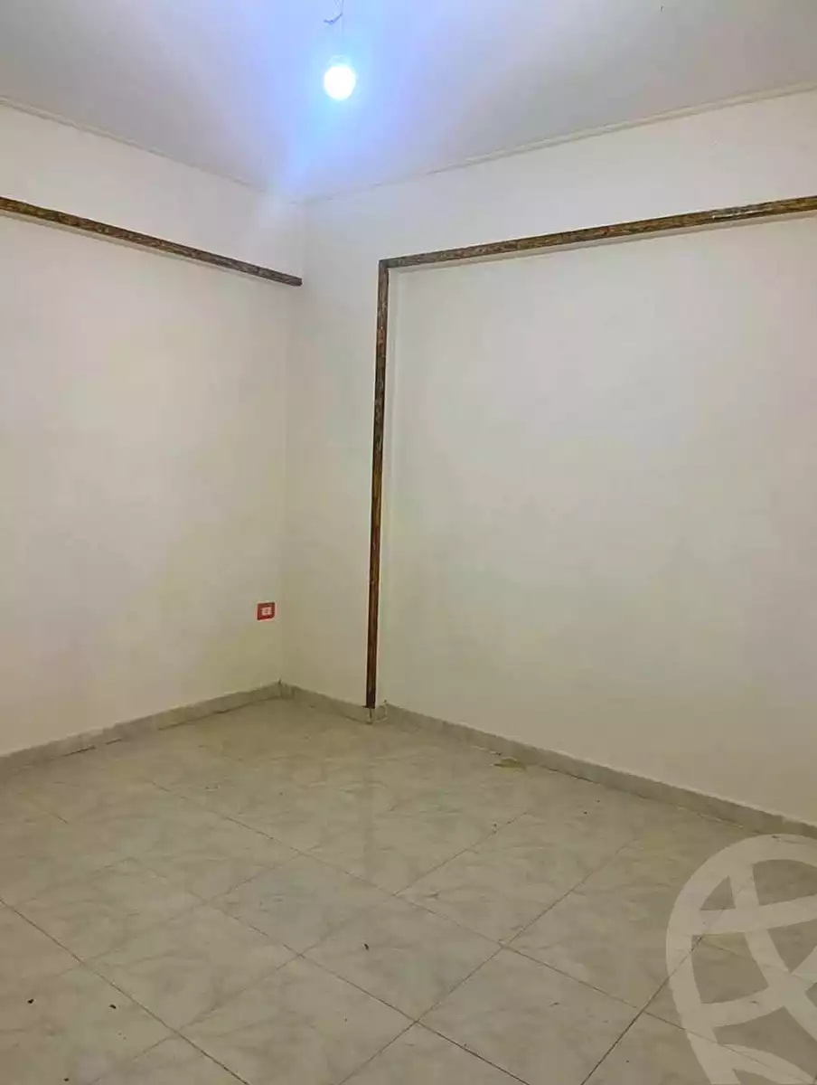 https://aqarmap.com.eg/ar/listing/7221108-for-sale-alexandria-al-agamy-el-hanouvel-el-kholafaa-el-rashdeen-st