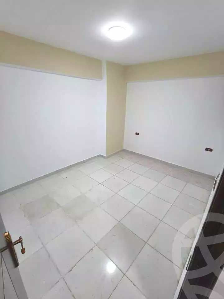 https://aqarmap.com.eg/ar/listing/7221153-for-sale-alexandria-lsywf-el-falki