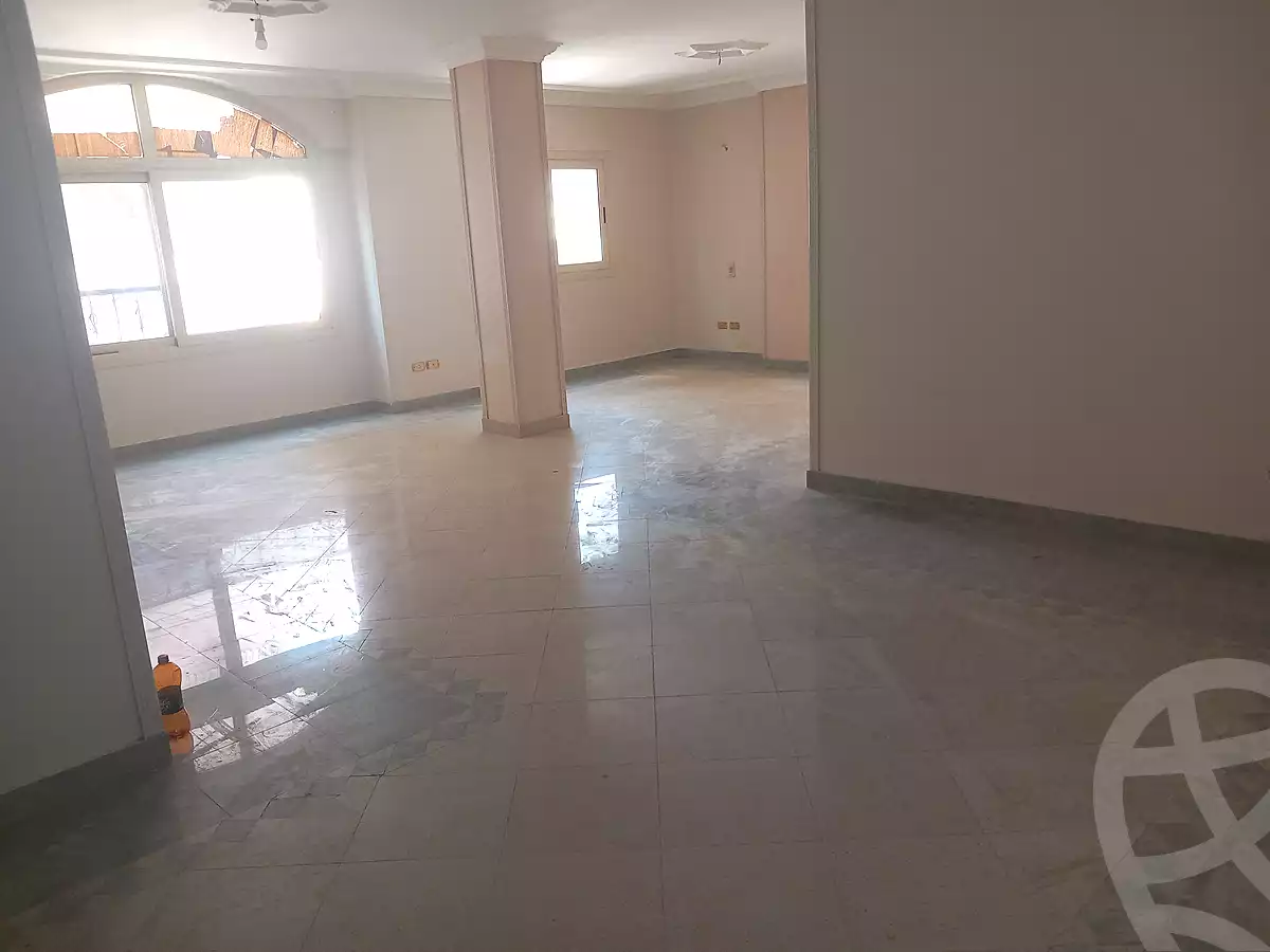 https://aqarmap.com.eg/ar/listing/7221203-for-sale-cairo-faisal-el-talbeya-ahmed-amgad-st