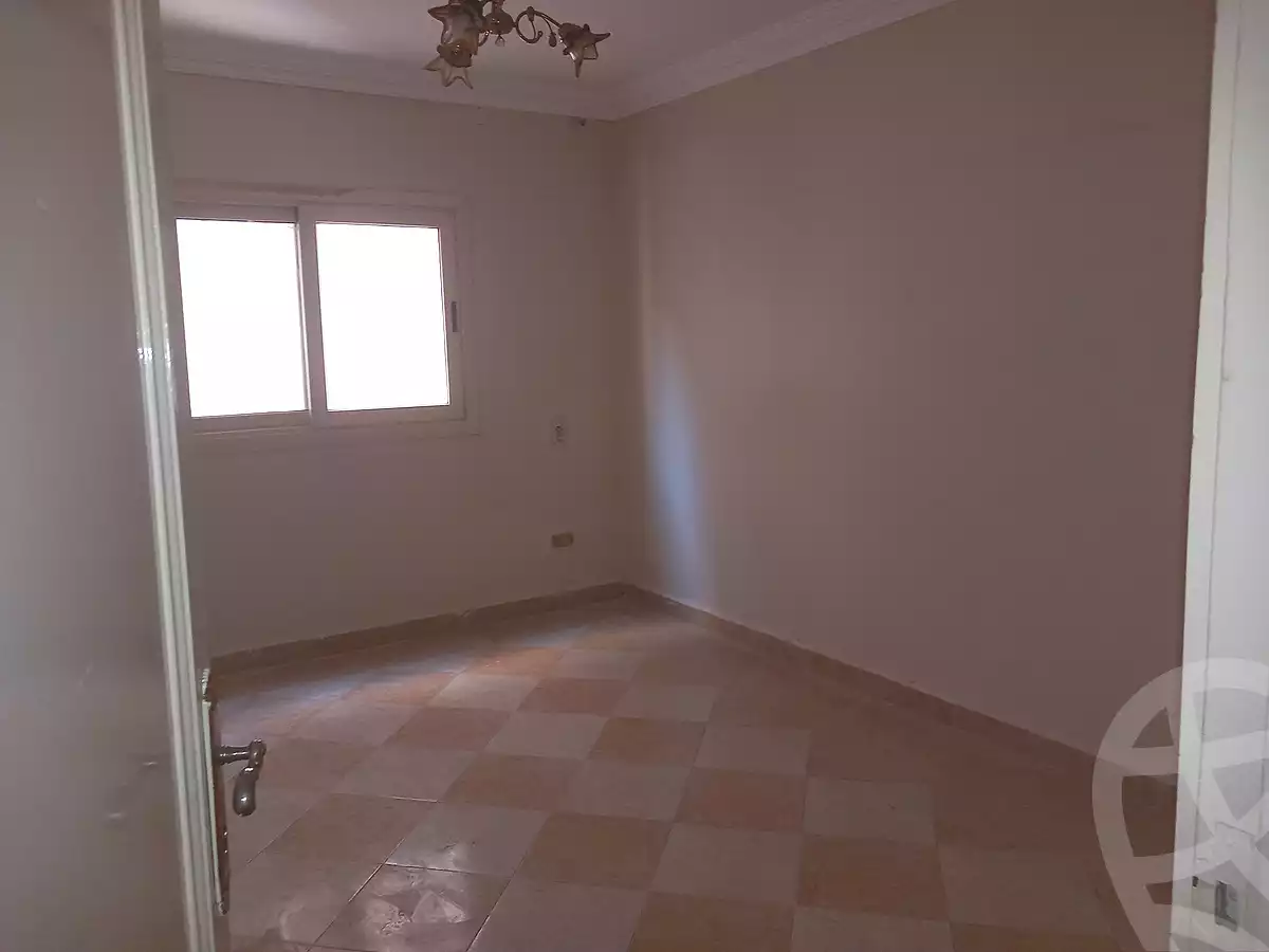https://aqarmap.com.eg/ar/listing/7221203-for-sale-cairo-faisal-el-talbeya-ahmed-amgad-st