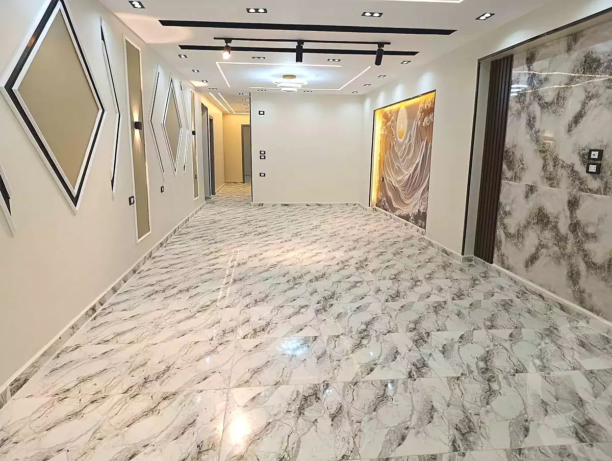 https://aqarmap.com.eg/ar/listing/7221267-for-sale-cairo-ain-shams-ain-shams-el-sharkia-el-eshrein-stt