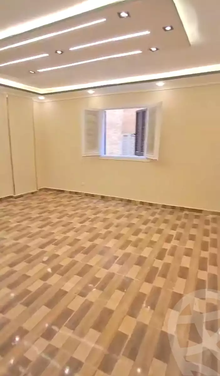https://aqarmap.com.eg/ar/listing/7221272-for-sale-alexandria-al-agamy-bw-ywsf