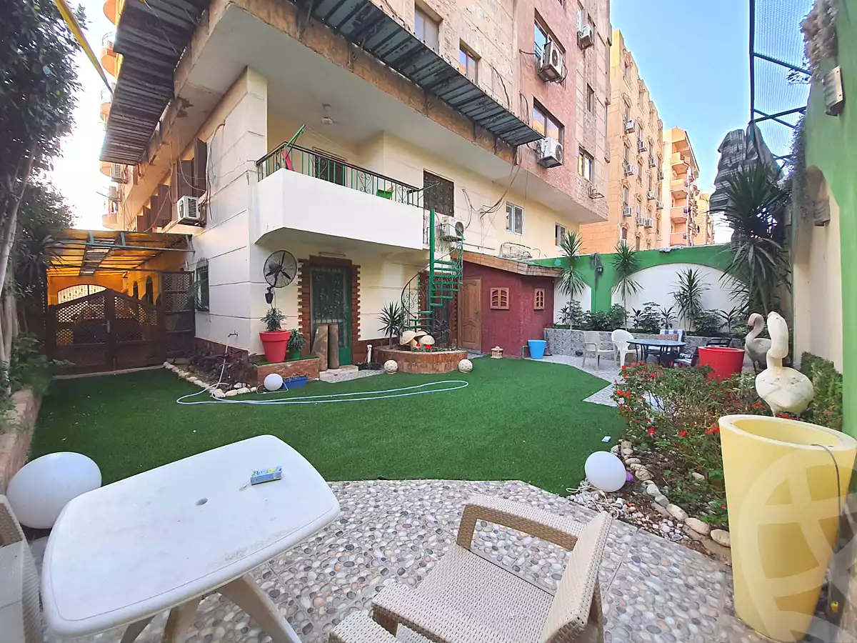 https://aqarmap.com.eg/ar/listing/7221418-for-sale-cairo-6th-of-october-el-ahyaa-neighborhood-8th-neighborhood-1