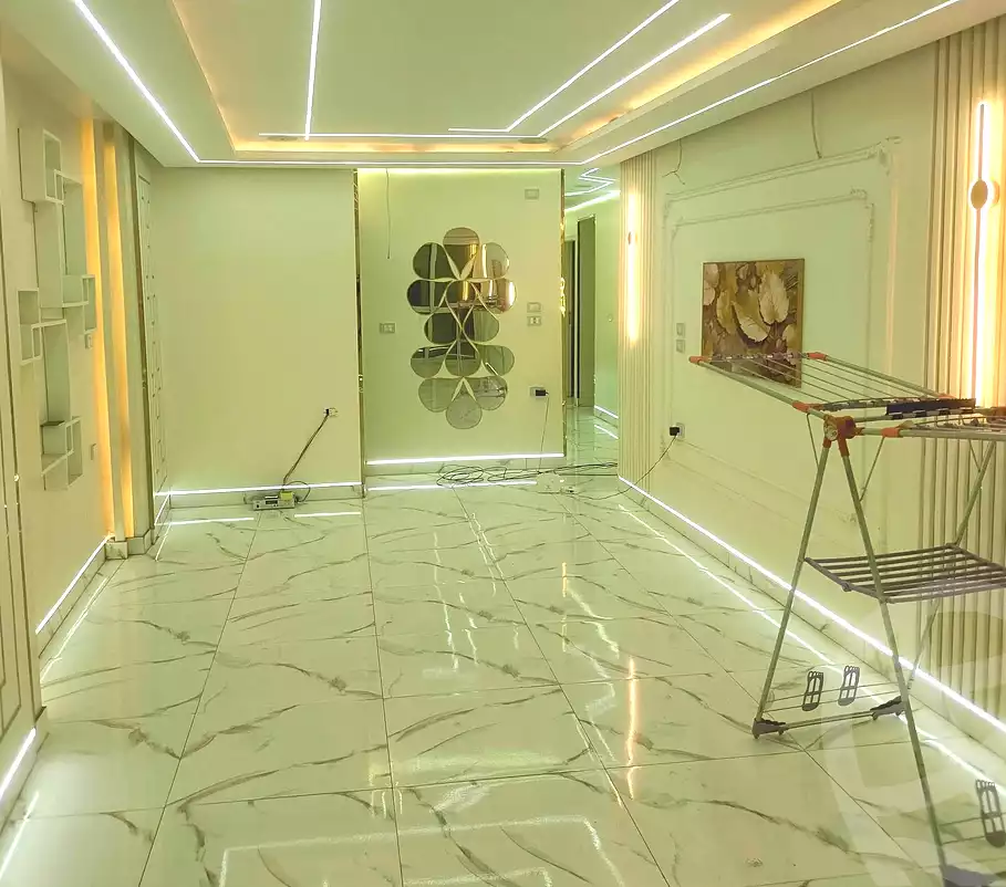 https://aqarmap.com.eg/ar/listing/7221605-for-sale-cairo-ain-shams-yn-shms-lgrby
