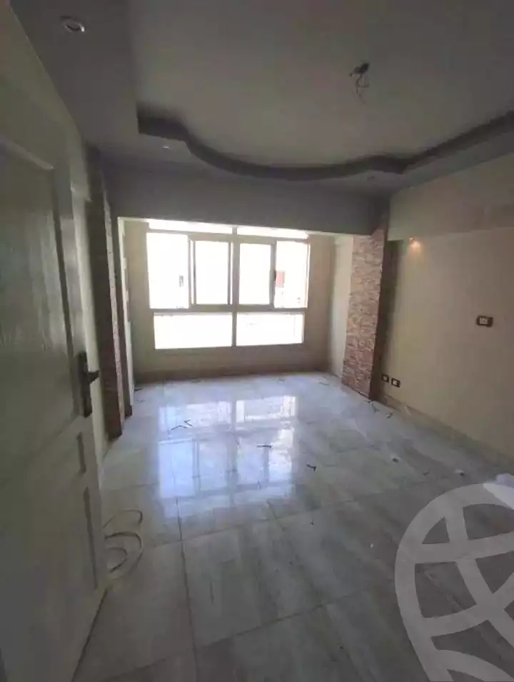 https://aqarmap.com.eg/ar/listing/7221617-for-rent-alexandria-moharram-bey