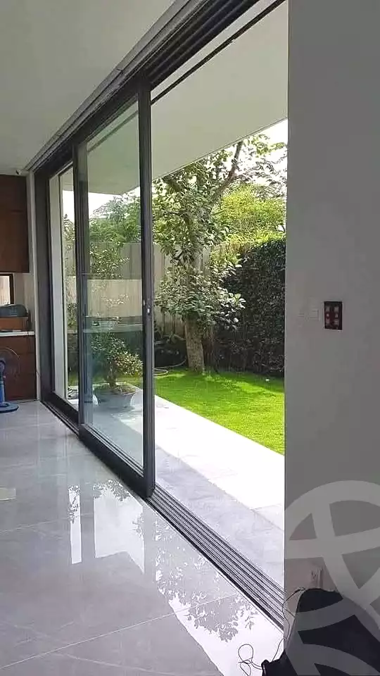 https://aqarmap.com.eg/en/listing/7221746-for-sale-cairo-new-cairo-compounds-el-patio-town-compound-la-vista