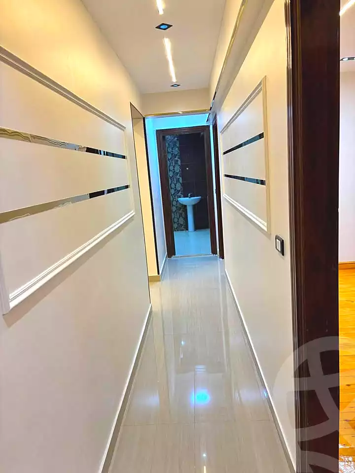 https://aqarmap.com.eg/ar/listing/7222001-for-sale-alexandria-sydy-bshr-sydy-bshr-bhry