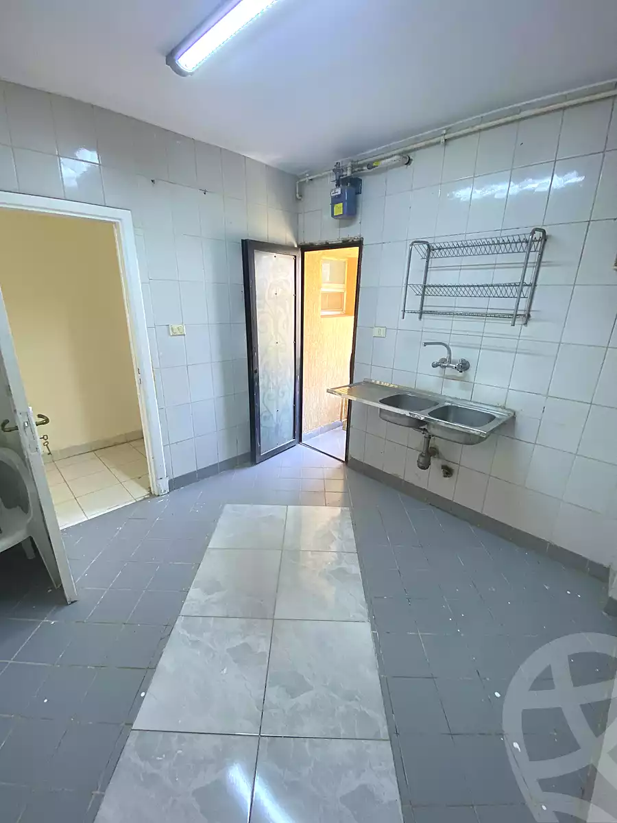 https://aqarmap.com.eg/ar/listing/7221759-for-rent-cairo-new-cairo-lrhb-city-phase-3-youssef-wahbi-st