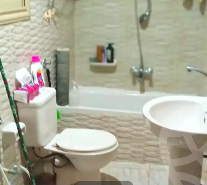 https://aqarmap.com.eg/en/listing/7222326-for-sale-alexandria-el-mandara-alex-el-mandara-bahri