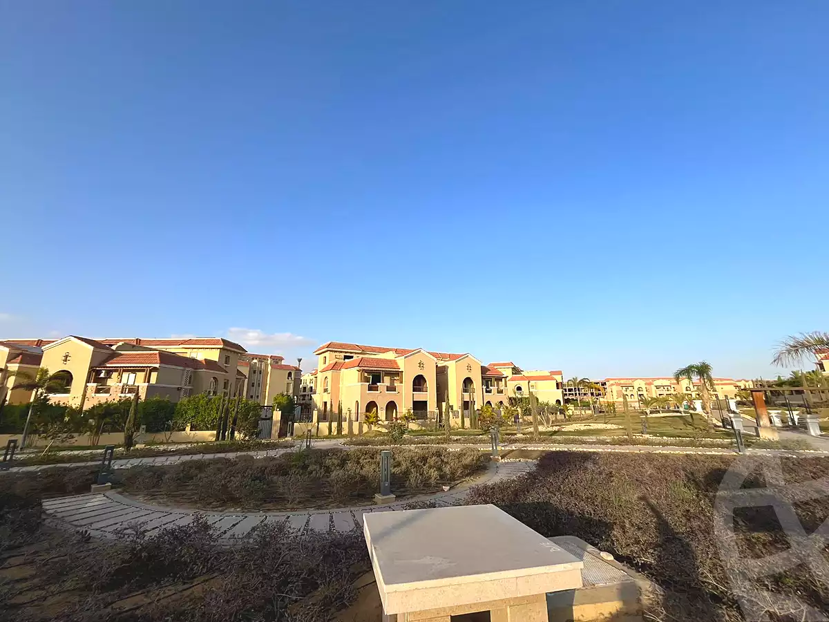 https://aqarmap.com.eg/ar/listing/7222375-for-sale-cairo-el-shorouk-compounds-yfy-ryzydns