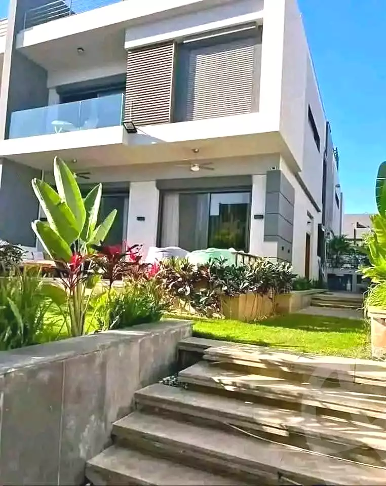 https://aqarmap.com.eg/ar/listing/7222627-for-sale-cairo-new-cairo-6th-settlement-compounds-el-patio-hills-compound-la-vista
