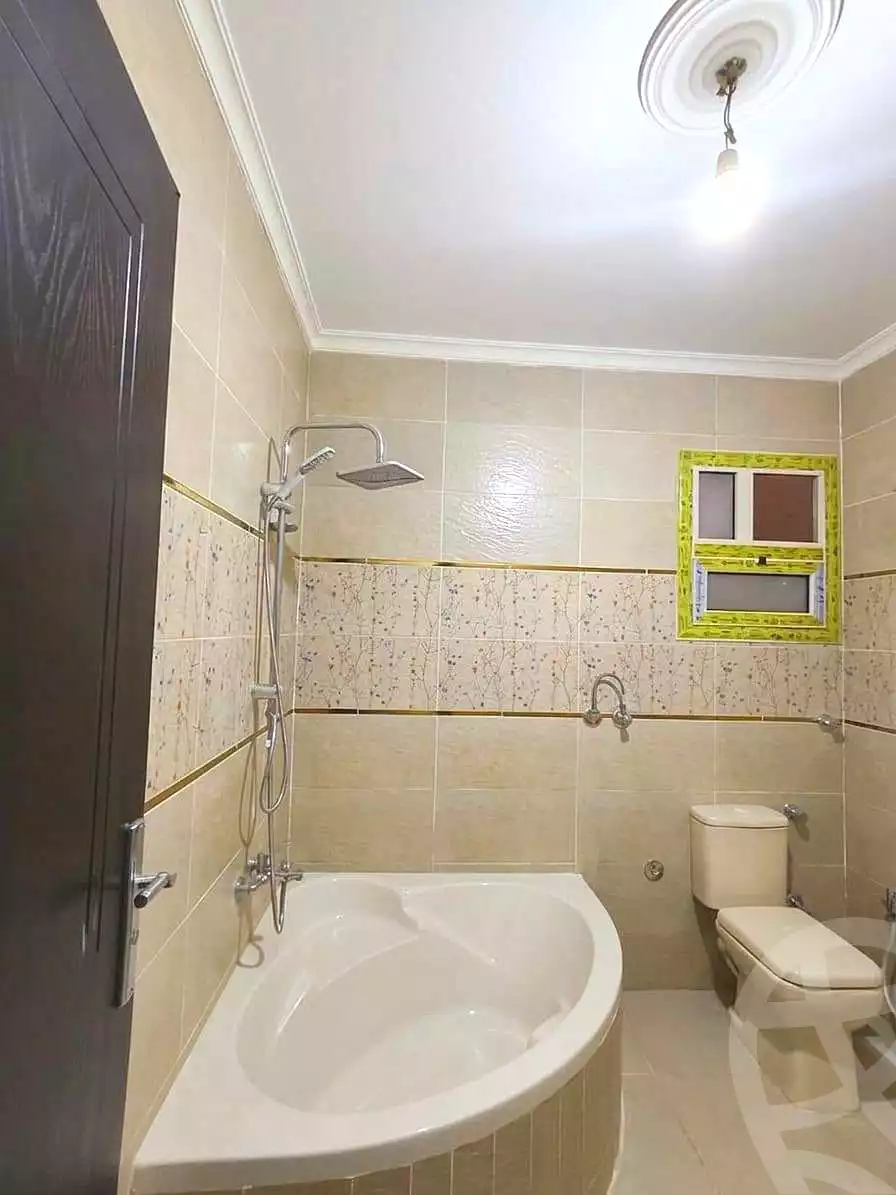 https://aqarmap.com.eg/ar/listing/7222675-for-sale-cairo-helwan-helwan-el-sharkeya-latif-basha-st