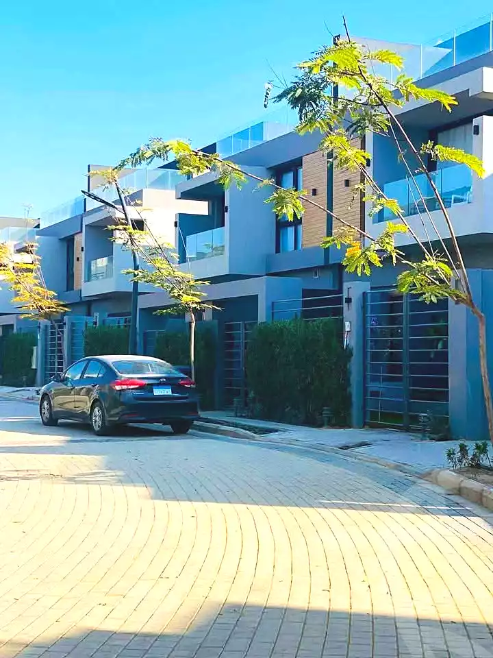 https://aqarmap.com.eg/ar/listing/7222768-for-sale-cairo-new-cairo-6th-settlement-compounds-el-patio-hills-compound-la-vista