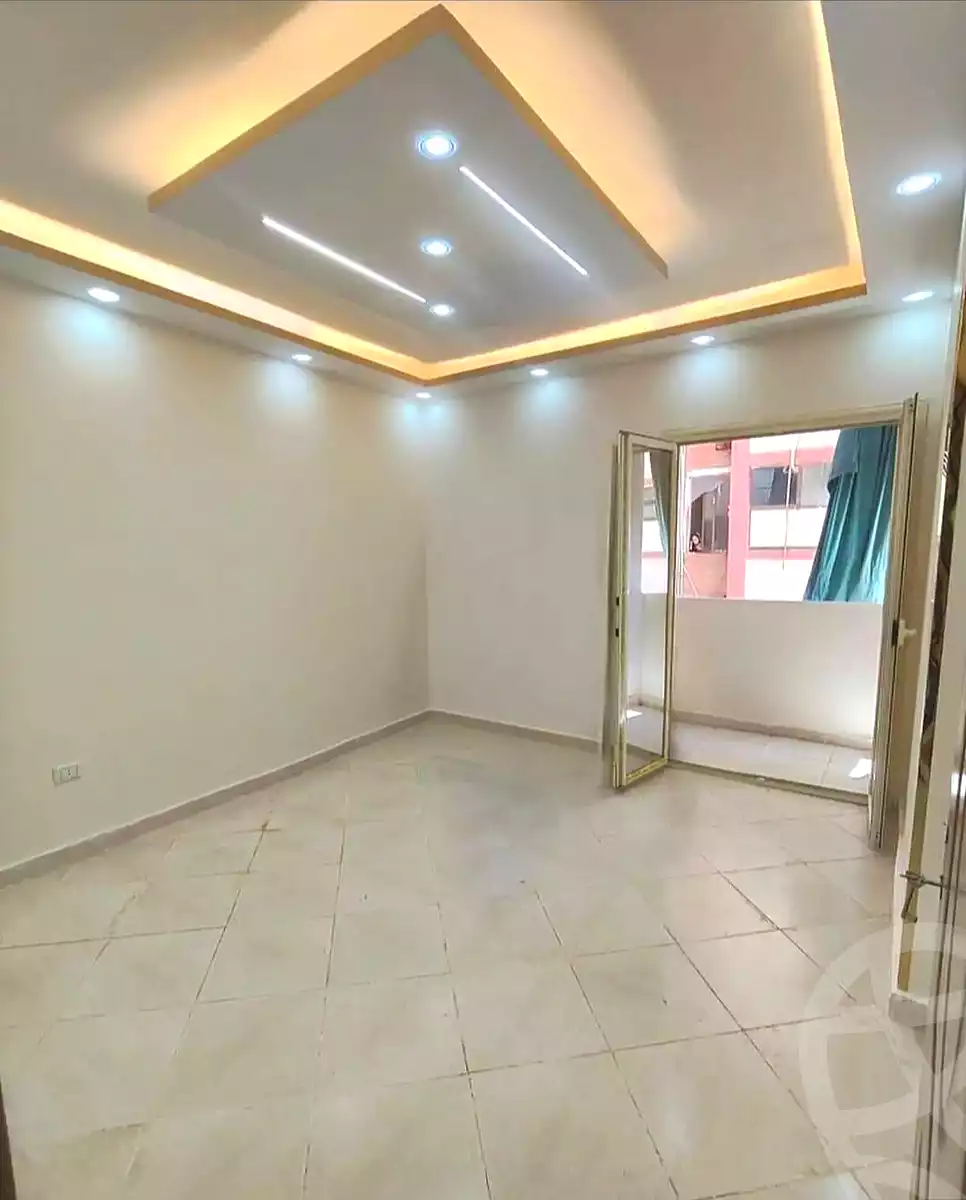 https://aqarmap.com.eg/ar/listing/7222864-for-sale-alexandria-el-asafra-l-sfr-bhry