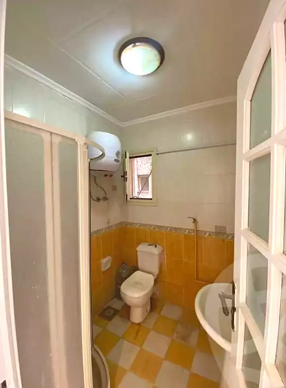 https://aqarmap.com.eg/ar/listing/7222885-for-sale-alexandria-al-agamy-lbytsh-bianchiii