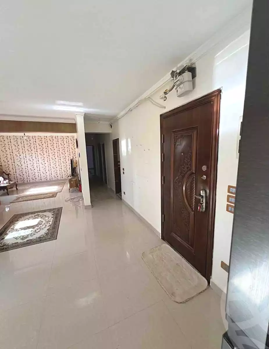 https://aqarmap.com.eg/ar/listing/7222989-for-sale-alexandria-smwh-ljdyd