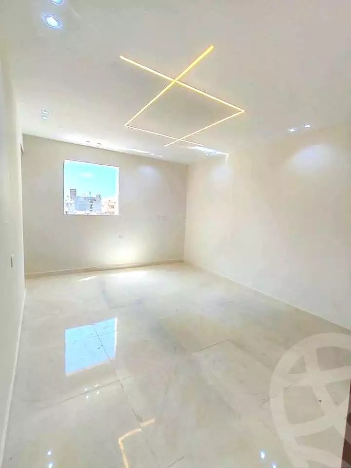 https://aqarmap.com.eg/ar/listing/7223250-for-sale-alexandria-miami-mahmoud-el-isawy-st
