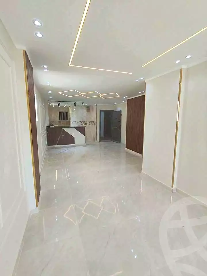 https://aqarmap.com.eg/ar/listing/7223250-for-sale-alexandria-miami-mahmoud-el-isawy-st