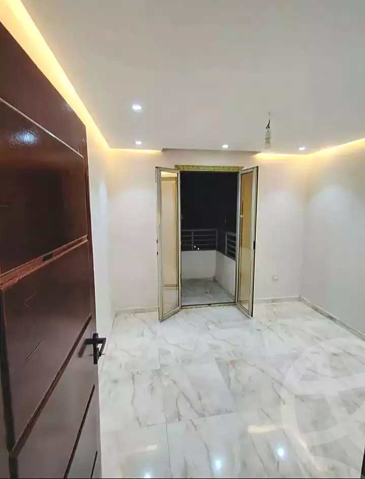https://aqarmap.com.eg/en/listing/7223290-for-rent-alexandria-moharram-bey