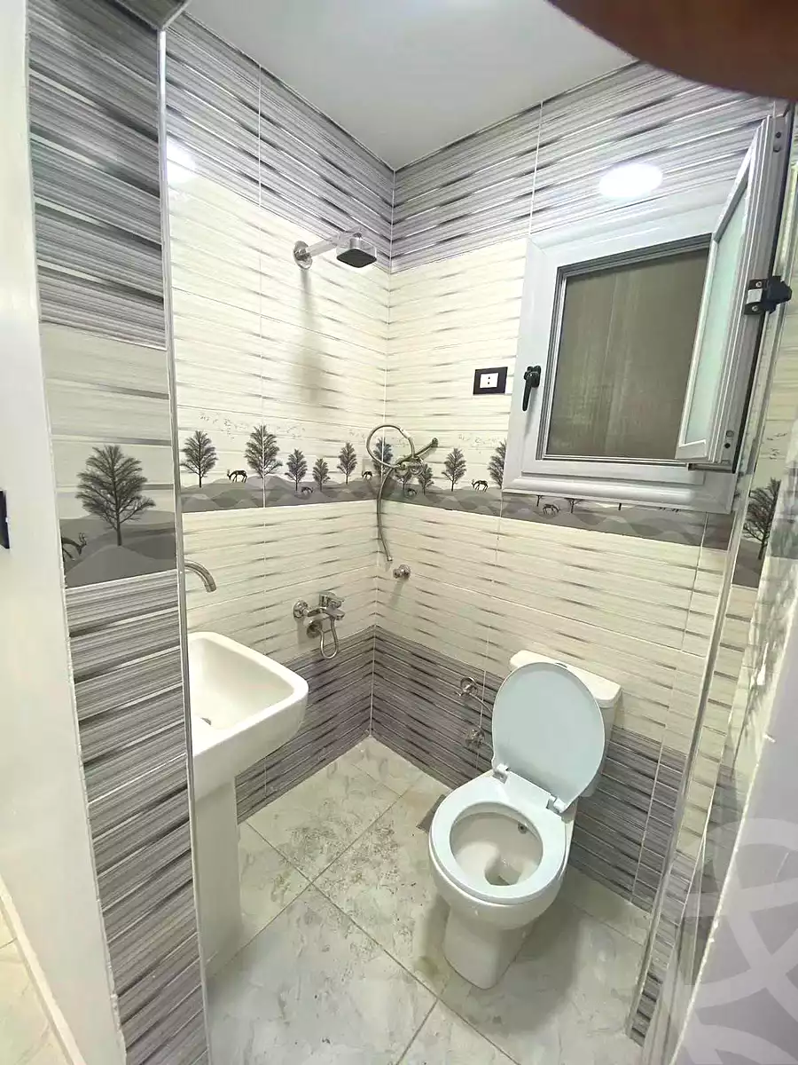 https://aqarmap.com.eg/en/listing/7223322-for-sale-alexandria-bahray-el-anfoshy-sidi-abou-el-abbas-st